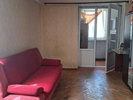 1 otaqlı köhnə tikili - Elmlər Akademiyası m. - 30 m²