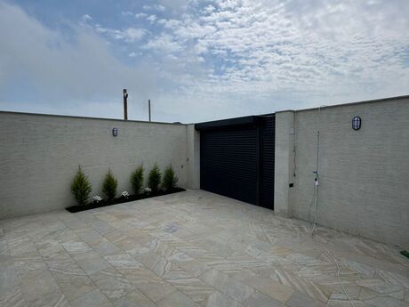 4 otaqlı həyət evi/bağ evi - Şüvəlan q. - 140 m²