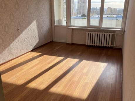 2-комн. вторичка - м. Иншаатчылар - 70 м²