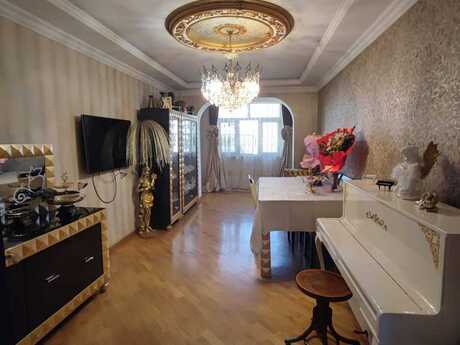 5 otaqlı köhnə tikili - Xalqlar Dostluğu m. - 110 m²