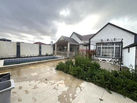 4 otaqlı həyət evi/bağ evi - Mərdəkan q. - 140 m²
