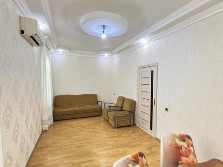 2 otaqlı həyət evi/bağ evi - Xırdalan - 70 m²