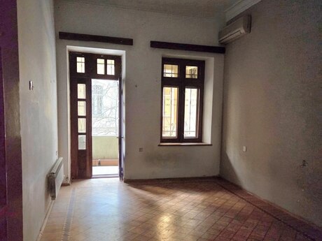 5 otaqlı ofis - Sahil m. - 250 m²