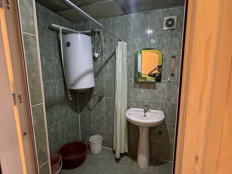 3 otaqlı köhnə tikili - Gəncə - 80 m²