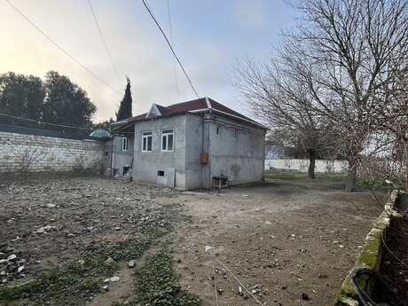 3 otaqlı həyət evi/bağ evi - Albalılıq q. - 80 m²