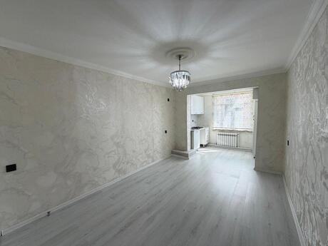2 otaqlı köhnə tikili - Xalqlar Dostluğu m. - 40 m²
