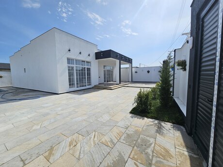 4 otaqlı həyət evi/bağ evi - Şüvəlan q. - 150 m²