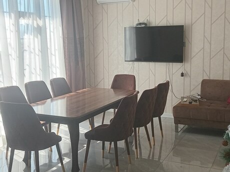 4 otaqlı həyət evi/bağ evi - Qəbələ - 180 m²