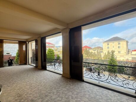 6 otaqlı həyət evi/bağ evi - Badamdar q. - 400 m²