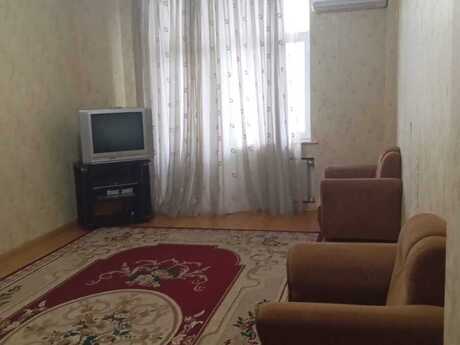 3 otaqlı yeni tikili - 8 Noyabr m. - 130 m²