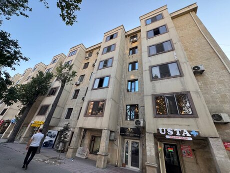 3 otaqlı köhnə tikili - İnşaatçılar m. - 70 m²