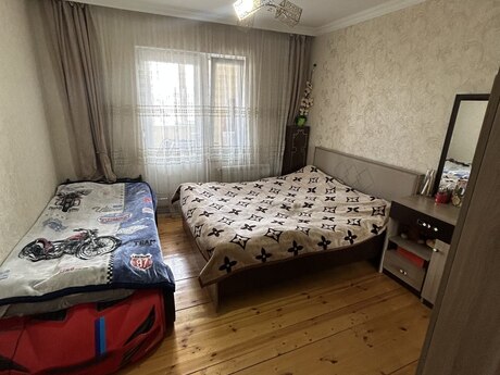 2 otaqlı köhnə tikili - Yeni Günəşli q. - 60 m²