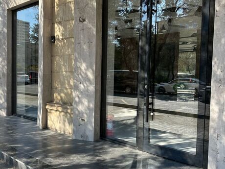 Obyekt - Şah İsmayıl Xətai m. - 100 m²