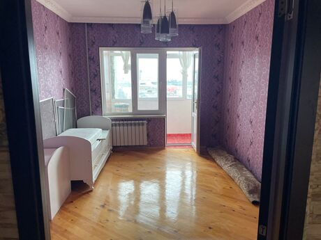 2 otaqlı köhnə tikili - Qara Qarayev m. - 45 m²