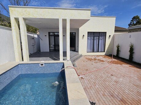 4 otaqlı həyət evi/bağ evi - Mərdəkan q. - 140 m²