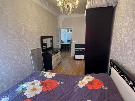 2 otaqlı köhnə tikili - Memar Əcəmi m. - 68 m²