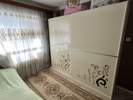 3 otaqlı köhnə tikili - Sumqayıt - 70 m²