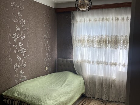 3 otaqlı köhnə tikili - Sumqayıt - 70 m²