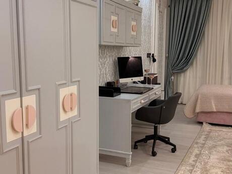4 otaqlı yeni tikili - Memar Əcəmi m. - 180 m²