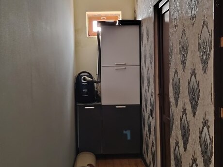 5 otaqlı həyət evi/bağ evi - Yeni Günəşli q. - 190 m²