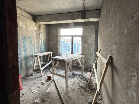 1 otaqlı yeni tikili - İnşaatçılar m. - 44.3 m²