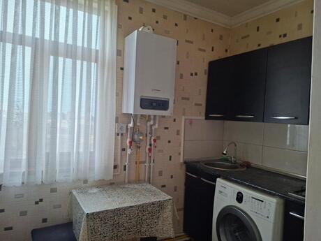 2 otaqlı köhnə tikili - Gəncə - 50 m²