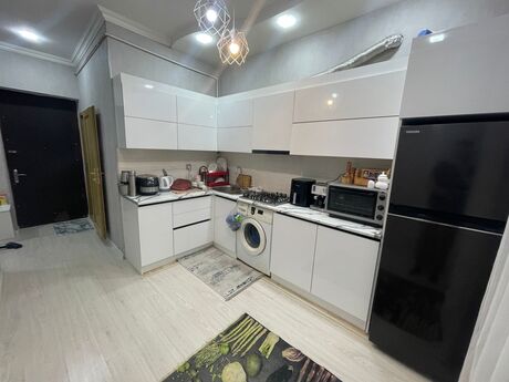 2 otaqlı köhnə tikili - Nəsimi r. - 90 m²