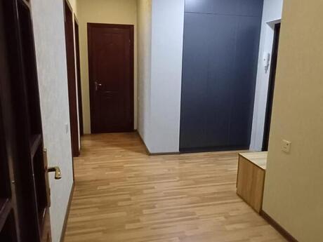 2 otaqlı yeni tikili - Şah İsmayıl Xətai m. - 80 m²