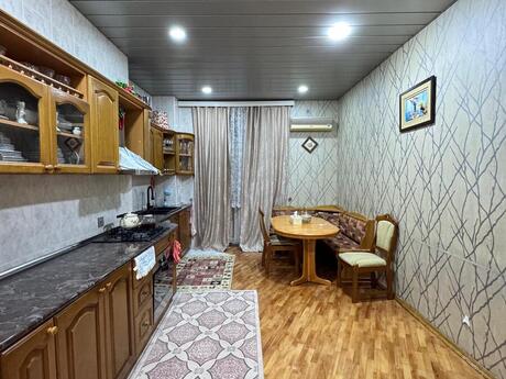 3 otaqlı yeni tikili - 8-ci mikrorayon q. - 128.8 m²
