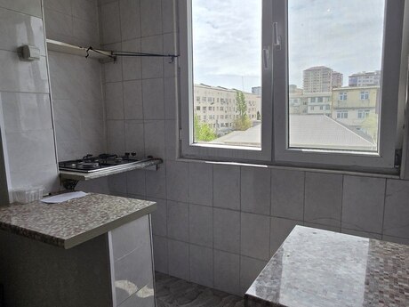 2 otaqlı köhnə tikili - Xırdalan - 42 m²