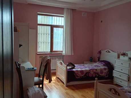 5 otaqlı həyət evi/bağ evi - Badamdar q. - 210 m²