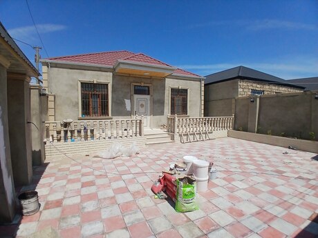 3 otaqlı həyət evi/bağ evi - Binə q. - 100 m²