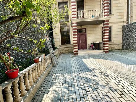 6 otaqlı həyət evi/bağ evi - Xətai r. - 180 m²