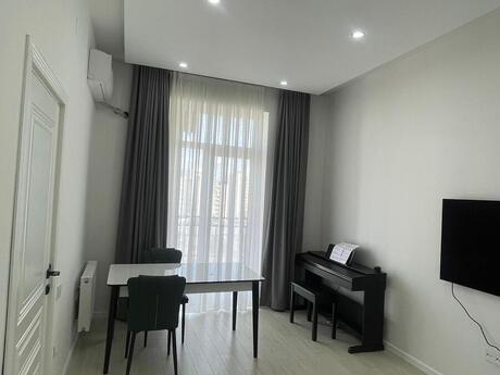 1 otaqlı yeni tikili - Yeni Yasamal q. - 40 m²