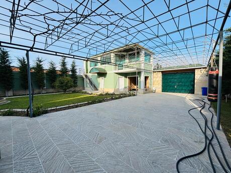 8 otaqlı həyət evi/bağ evi - Dübəndi q. - 500 m²