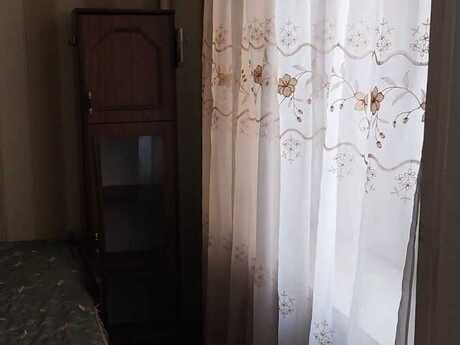 2 otaqlı köhnə tikili - Binəqədi r. - 40 m²