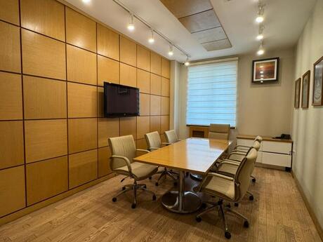 6 otaqlı ofis - Nəsimi r. - 275 m²
