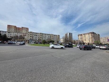 Obyekt - Memar Əcəmi m. - 105 m²