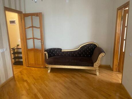 2 otaqlı köhnə tikili - Elmlər Akademiyası m. - 43.5 m²