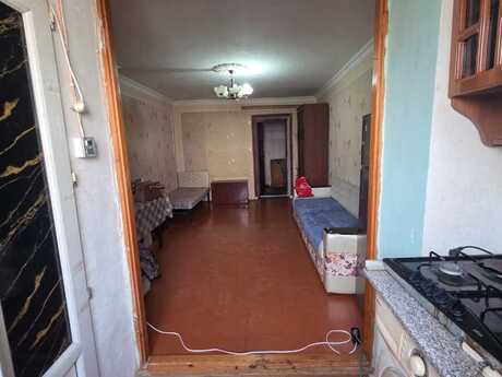 1 otaqlı köhnə tikili - Qara Qarayev m. - 25 m²