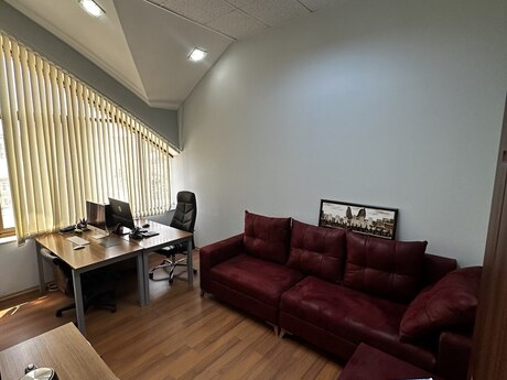2-комн. офис - м. Нариман Нариманов - 70 м²