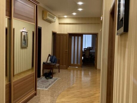 4 otaqlı yeni tikili - Nizami m. - 185 m²