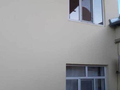 5 otaqlı həyət evi/bağ evi - Gəncə - 200 m²