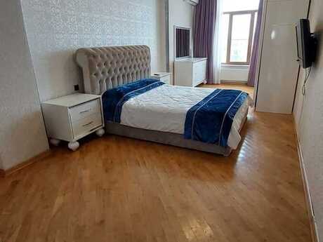 3 otaqlı yeni tikili - Şah İsmayıl Xətai m. - 102 m²