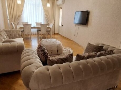 3 otaqlı yeni tikili - Şah İsmayıl Xətai m. - 102 m²