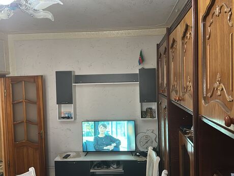 4 otaqlı köhnə tikili - Xətai r. - 100 m²