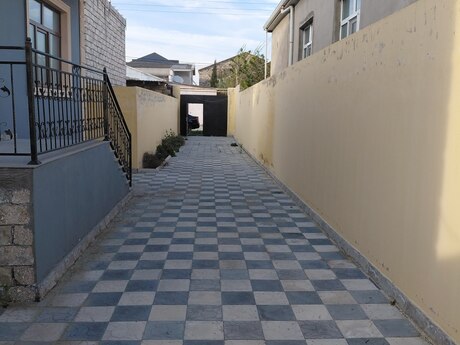 4 otaqlı həyət evi/bağ evi - Maştağa q. - 100 m²