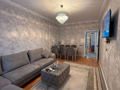 2 otaqlı köhnə tikili - Bakıxanov q. - 55 m²
