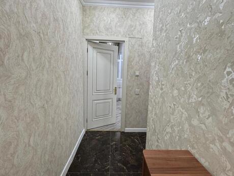 2 otaqlı köhnə tikili - İnşaatçılar m. - 50 m²