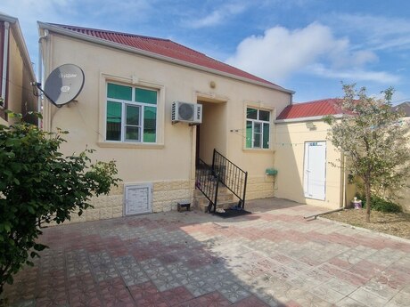 3 otaqlı həyət evi/bağ evi - Zabrat q. - 85 m²